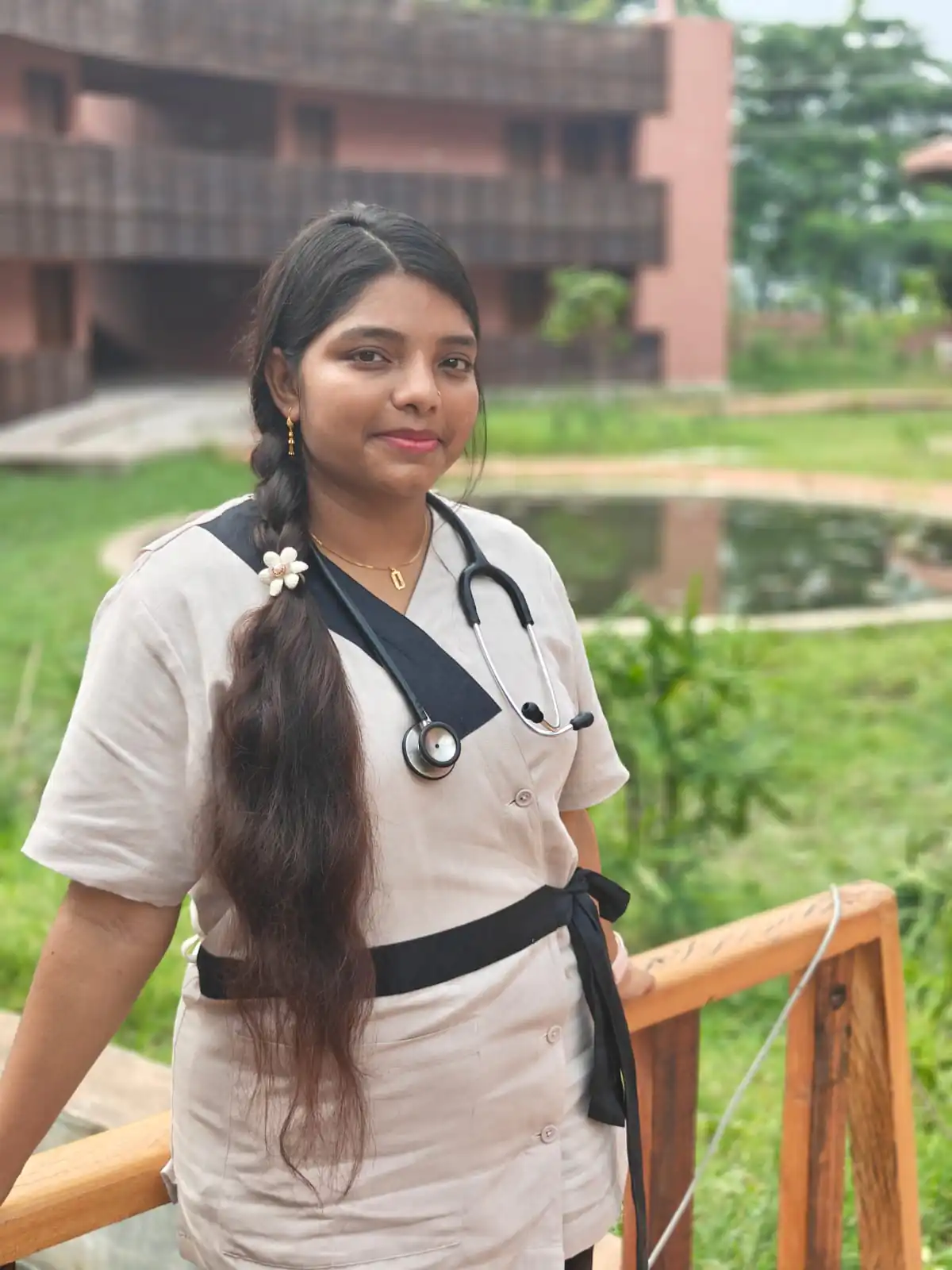 Dr Niharika