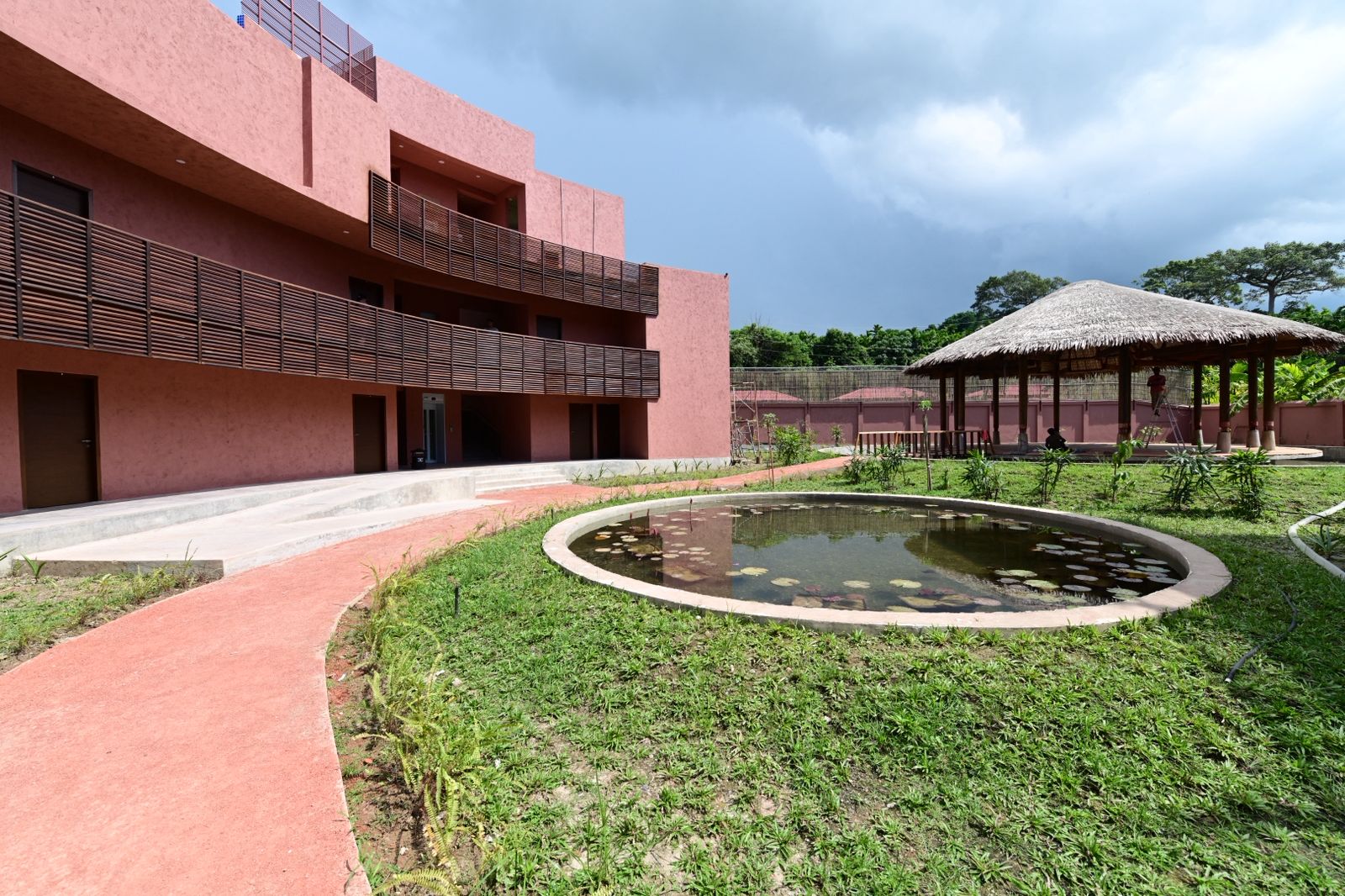 WhatsApp Image 2025-10-26 at 21.22.58_abb935f0